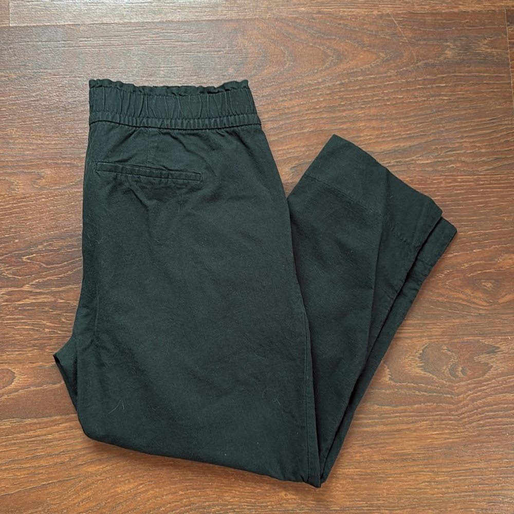 GAP Capri Pants - Picture 4 of 4